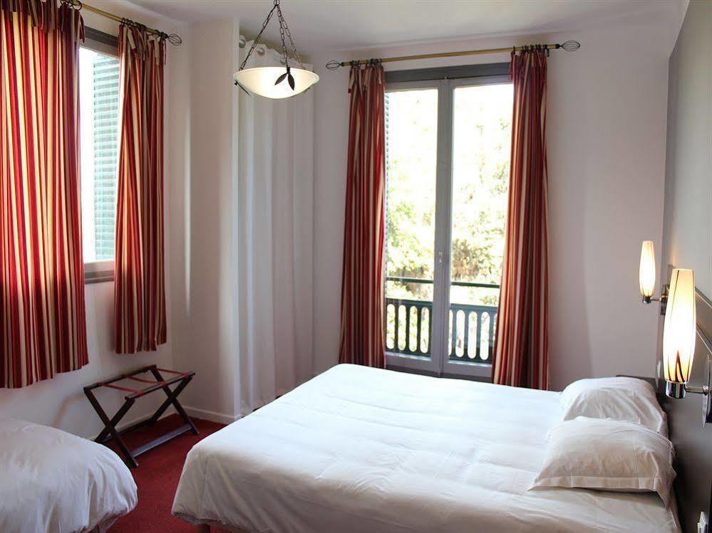 Hotel Bleu Riviera Кан сюр Мер Екстериор снимка